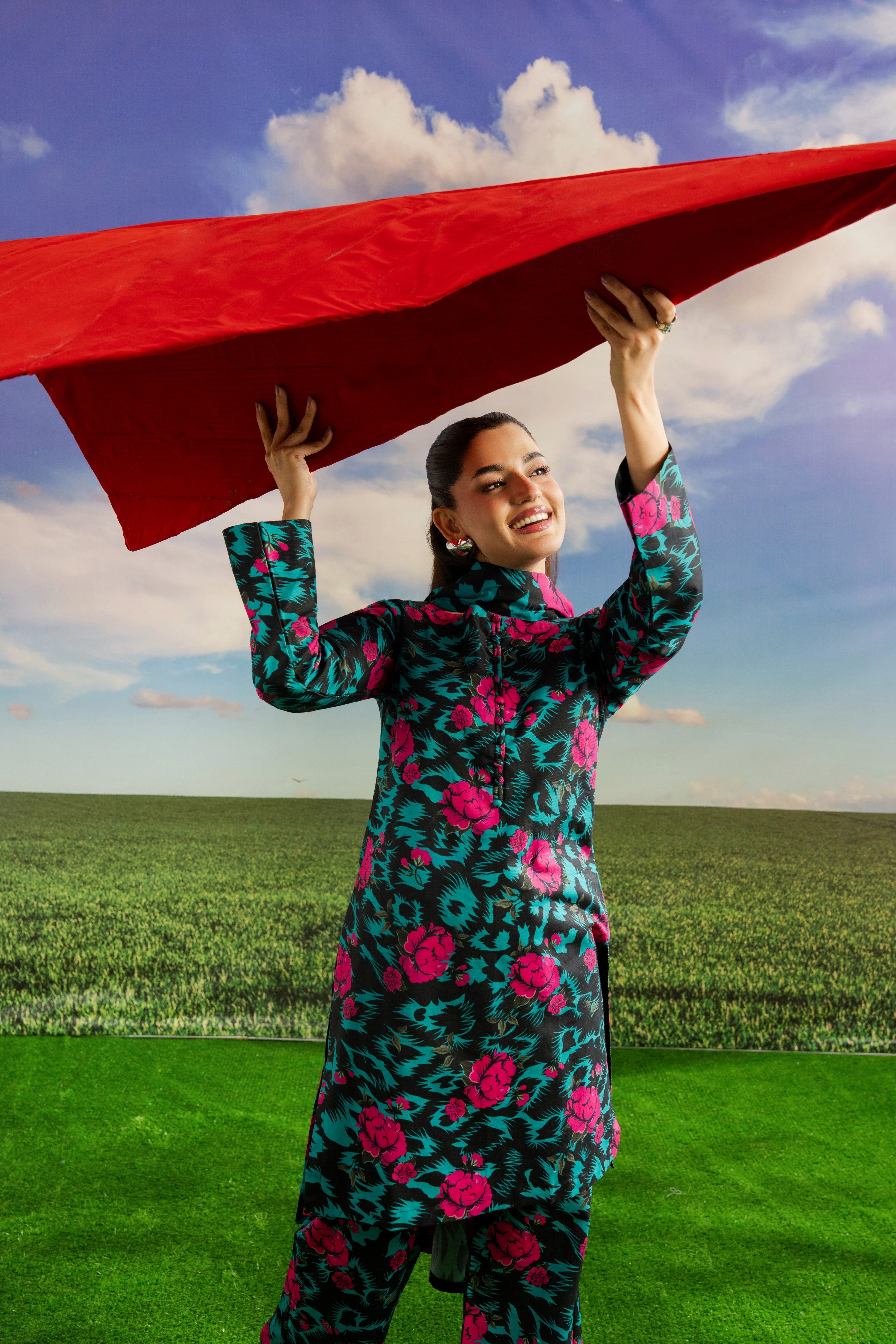 STITCHED 3PC KHADDAR PRINTED WITH PRINTED SHAWL-   DORINE