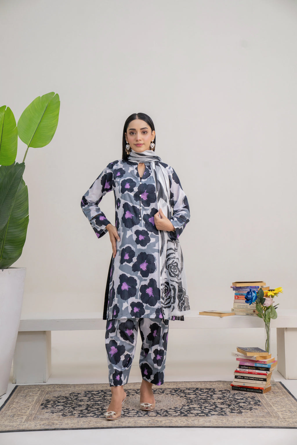 Ebonia | 3 piece - Unstitched - Lawn