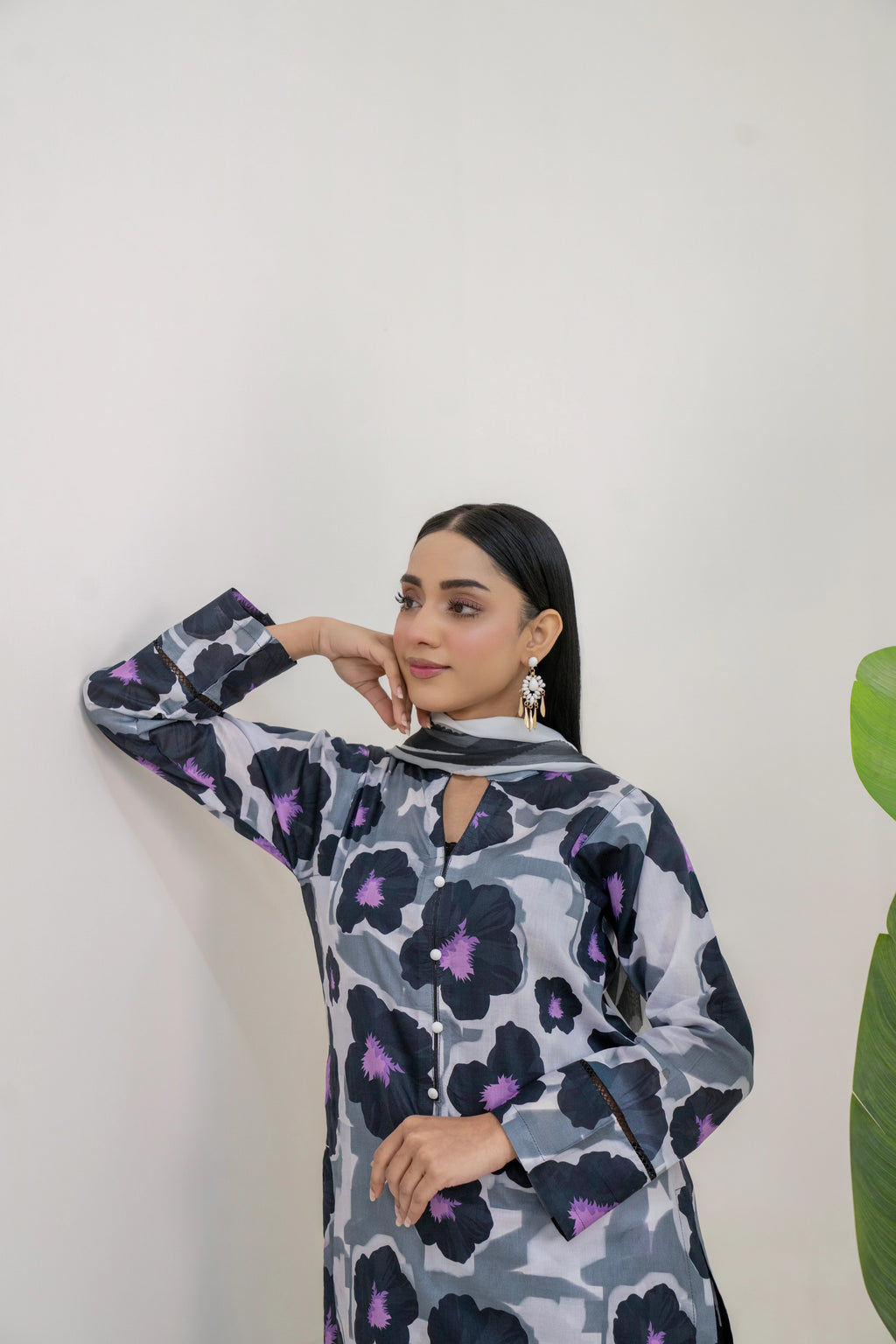 Ebonia | 3 piece - Unstitched - Lawn