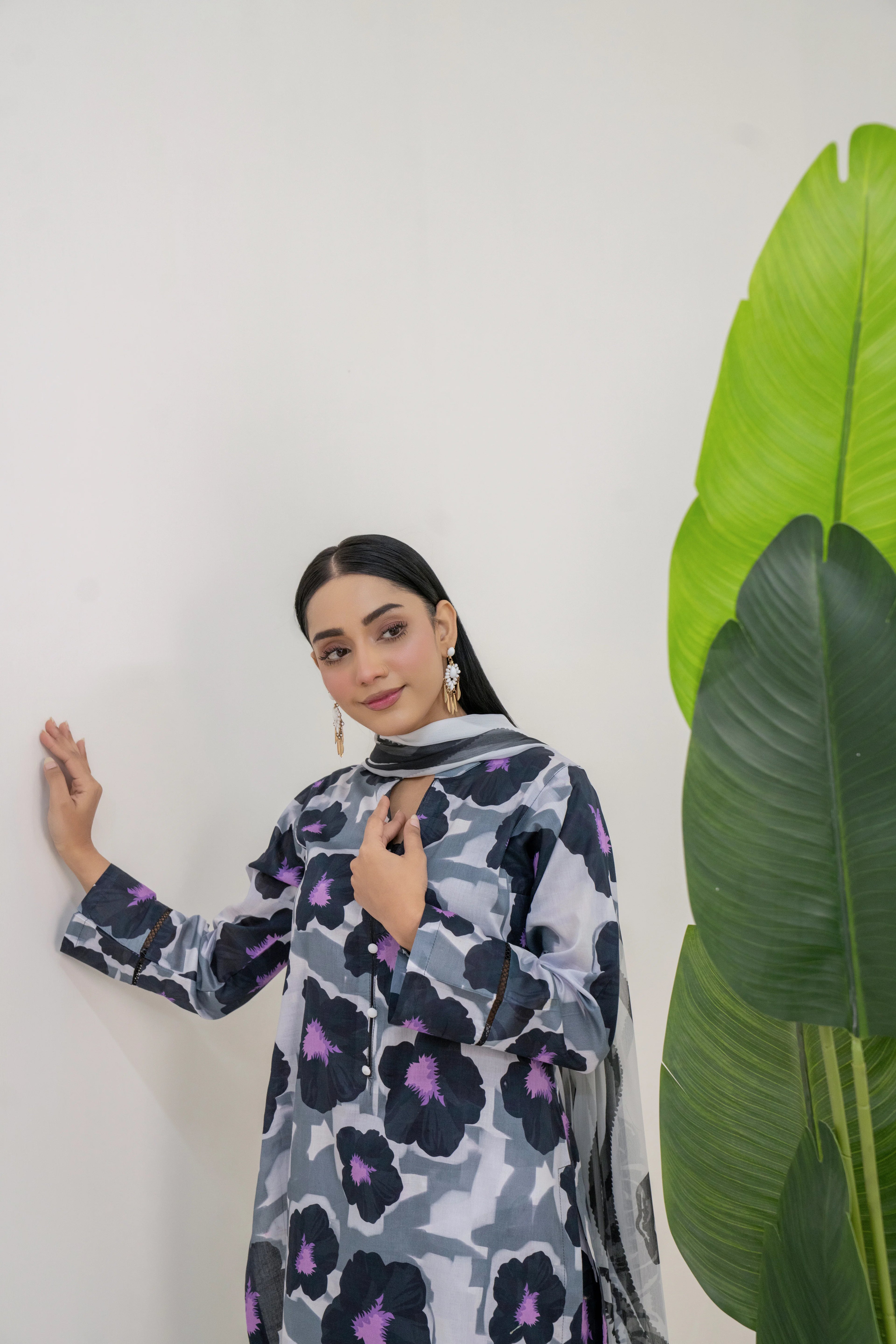 Ebonia | 3 piece - Unstitched - Lawn