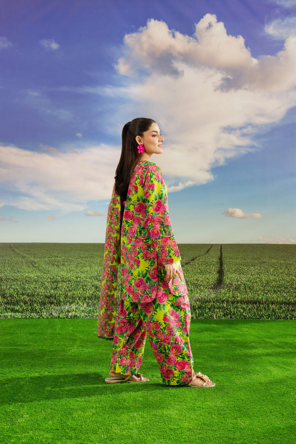 STITCHED 3PC KHADDAR PRINTED WITH PRINTED SHAWL- SYNARA